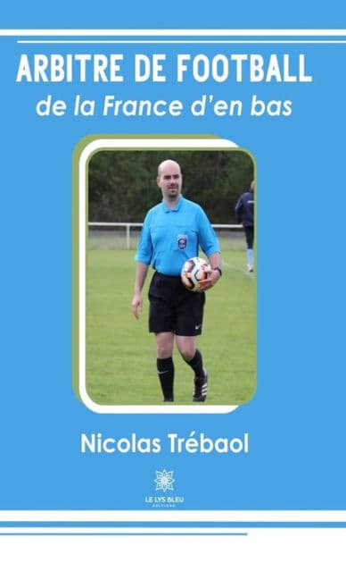 Arbitre de football de la France d'en bas by Nicolas Trébaol