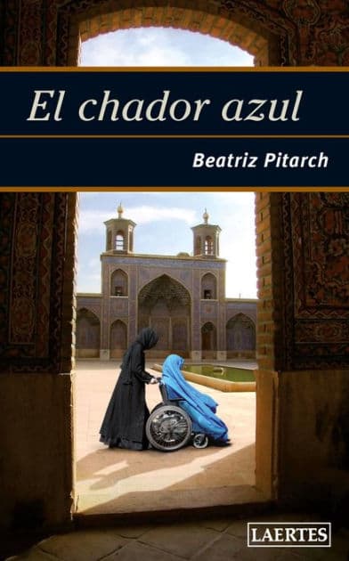 El chador azul by Beatriz Pitarch