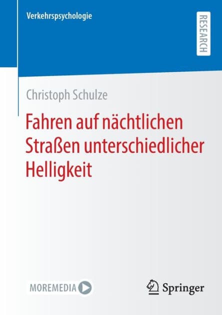 Fahren auf nächtlichen Straßen unterschiedlicher Helligkeit by Christoph Schulze