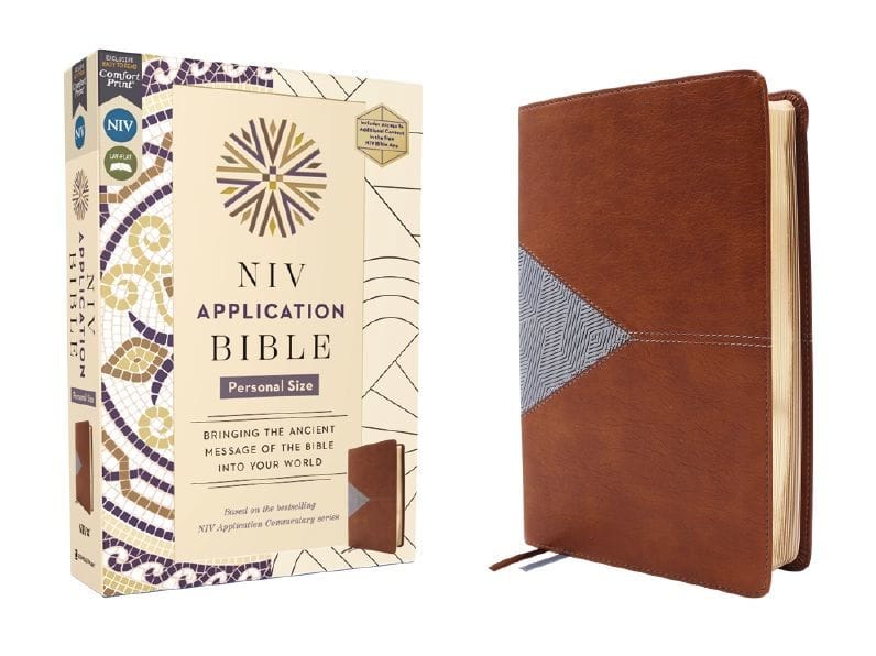 NIV Application Bible, Personal Size, Leathersoft, Brown/Blue, Red Letter, Comfort Print: Bringing the Ancient Message of the Bible into Your World